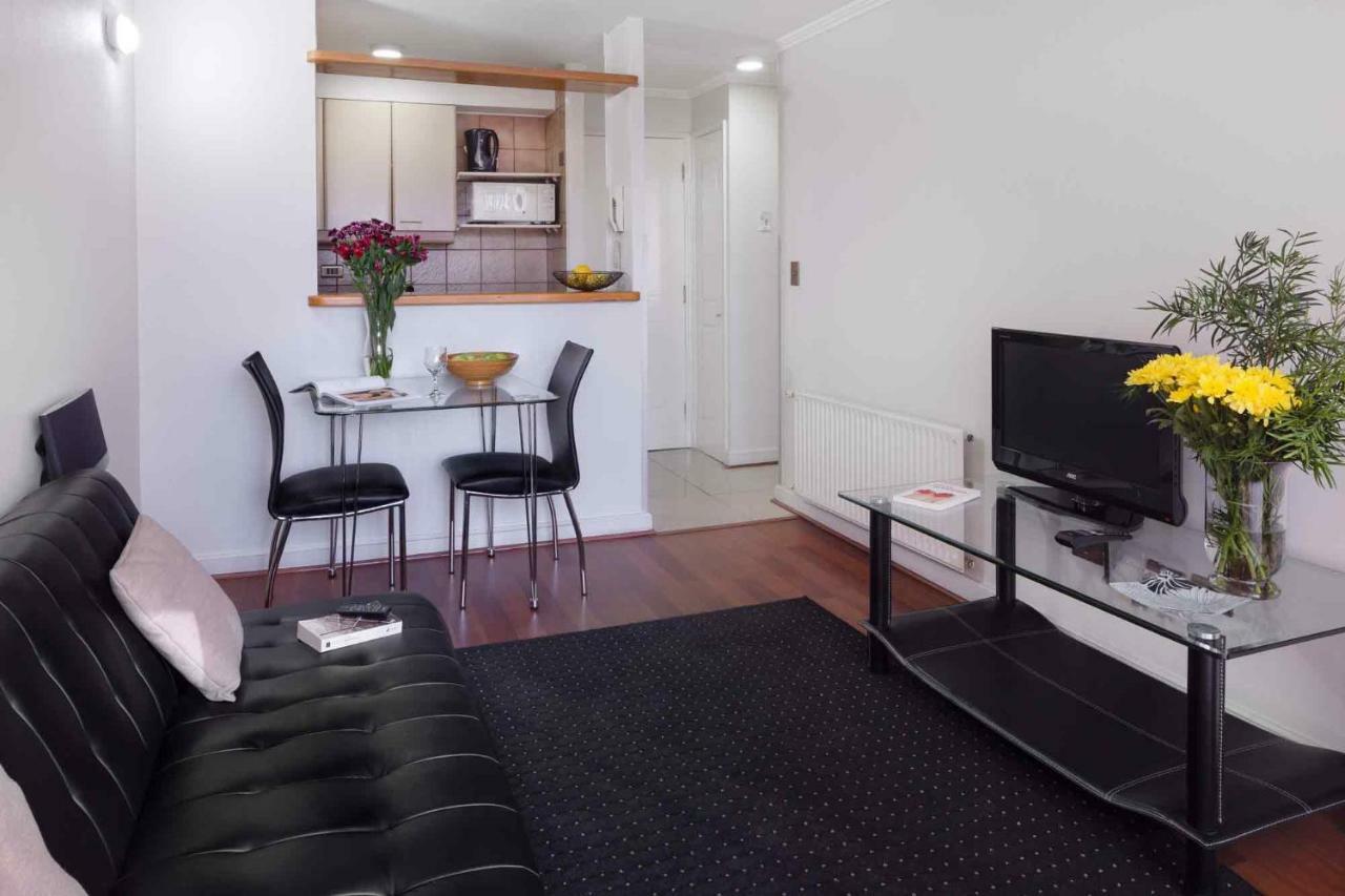 Santa Magdalena Apartments Сантяго Екстериор снимка